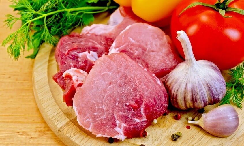 mėsa ir daržovės ketogeninei dietai