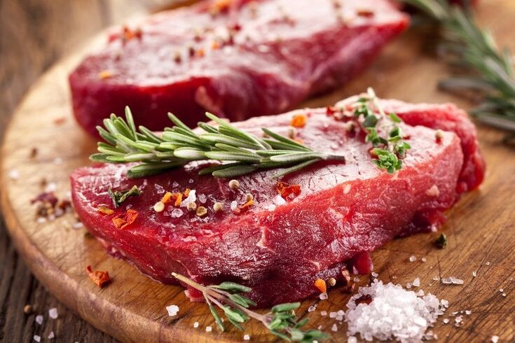 mėsos kepsnys ketogeninei dietai